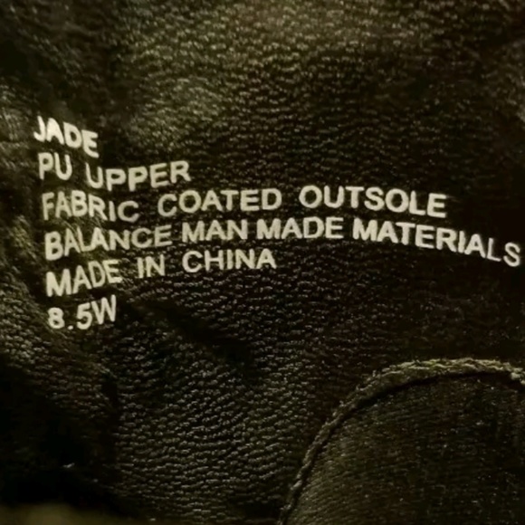 Shoes - Picture 8 of 8